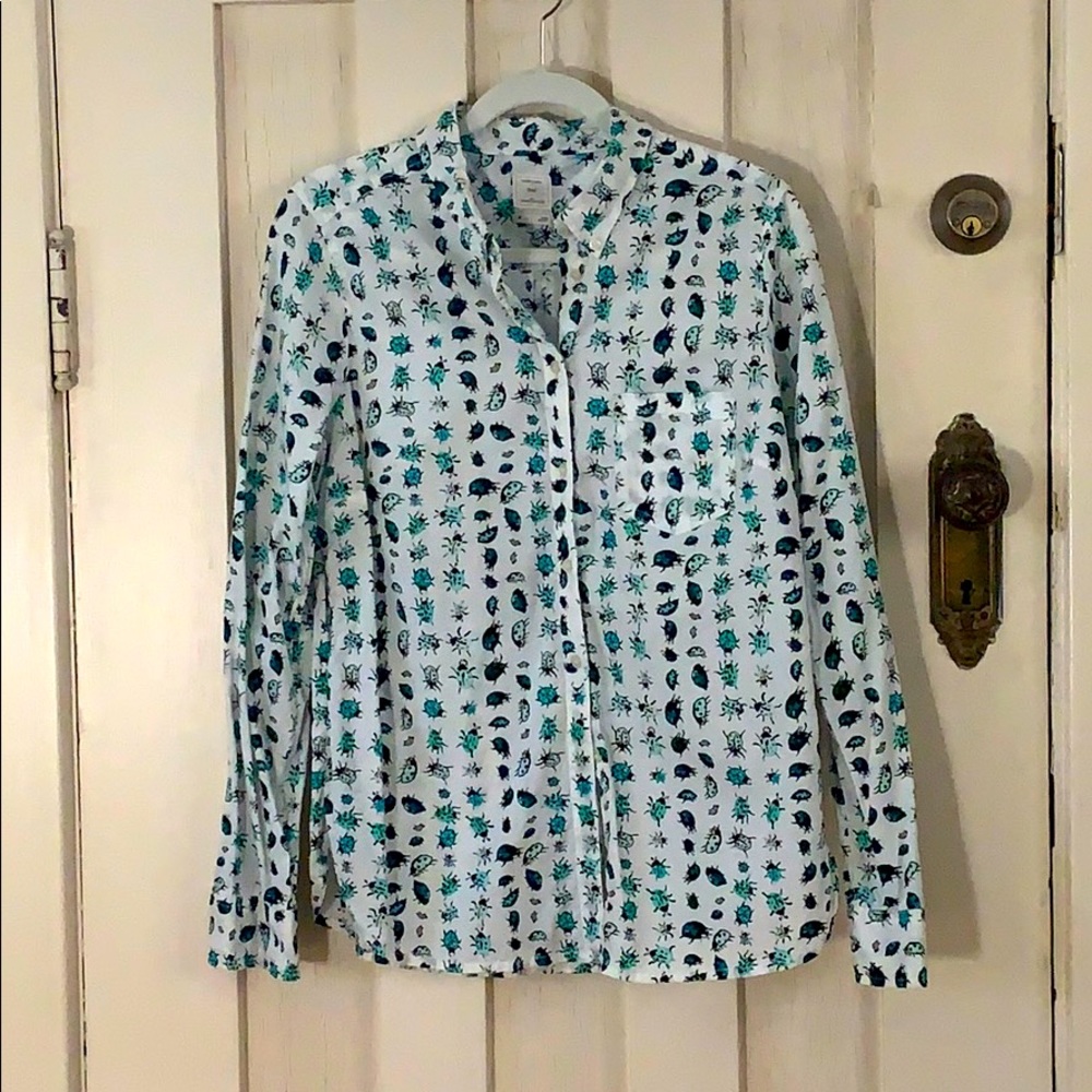 Gap Shrunken Boyfriend Oxford in lime ladybug